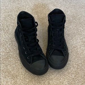 all black converse